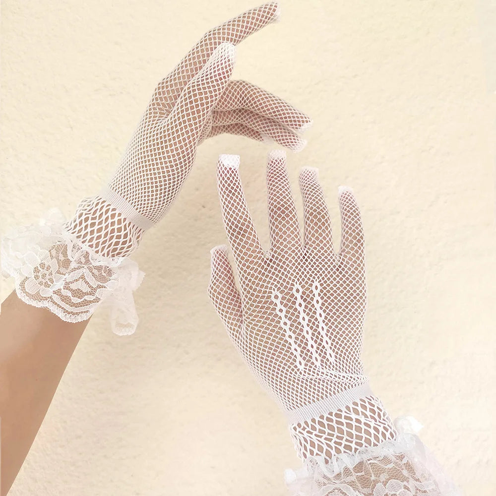 Puffy-Cuffed Lace Gloves