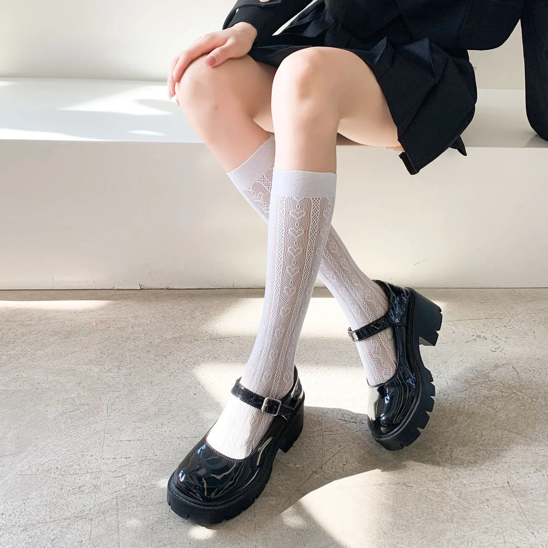 Women's Summer Spring Cotton Socks Thin White Lolita Lace Stocking Black Jk Bow Sweet Mid-leg Calf Socks Sweet Style Girls Gift